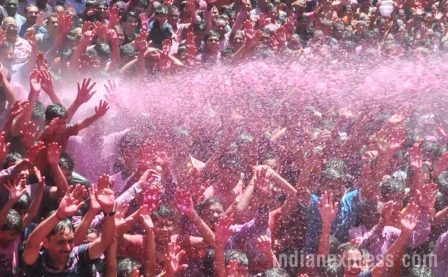 happy holi, holi 2016, holi images, holi photos, holi pictures, holi 2016, happy holi images, happy holi photos, holi festival, holi pics, holi wallpaper, india photos