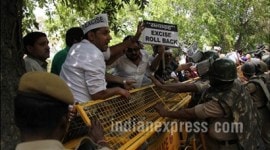Jewellers Protest, Gold traders protest, Arun Jaitley, BJP, Bhartiya Janta Party, one per cent excise duty on jewellery, BJP National HQ, Jewellers Protest 28th day, Gold traders protest 28th day