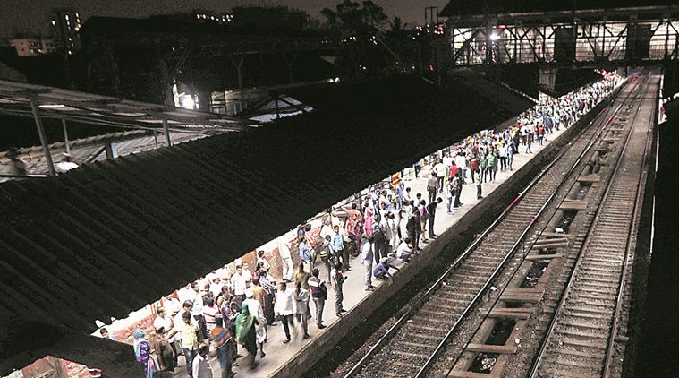 Kurla Station,Mumbai, Express photos by Pradip Das, 13/03/16,Mumbai.