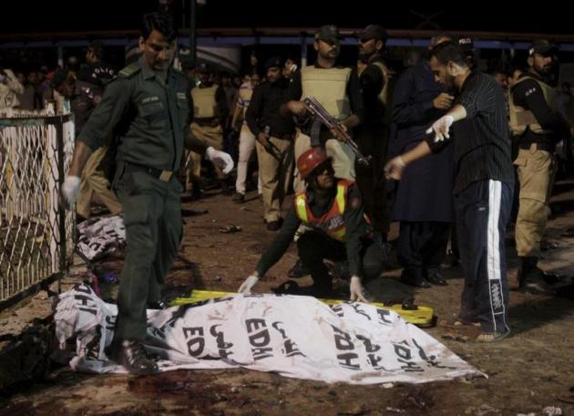 lahore, lahore blast, pakistan, pakistan blast, lahore suicide blast, Gulshan-e-Iqbal Park, Gulshan-e-Iqbal Park blast, lahore blast death toll, pakistan blast photos, lahore blast photos, pakistan news, world news
