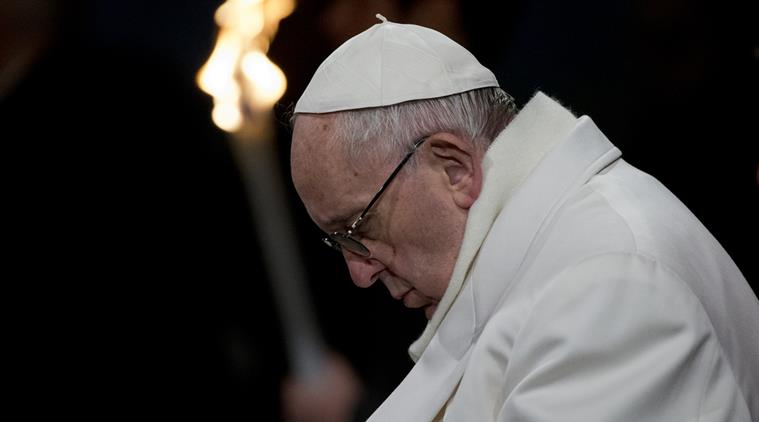 pope francis, pope, pope meets migrants, pope migrants, pope muslim migrants, good friday, pope on brussels attack, pope meet muslim migrants, francis pope news, world news, latest news