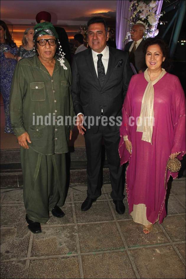 Salman Khan, Sanjay Dutt, Manyata Dutt, Tina Ambani, Bhagyashree, Varun Dhawan, Kabir Bedi, Pooja Bedi, Parveen Dusanj, Rishi Kapoor, Saira Banu, Archana Puran Singh, Sanjay Dutt Manyata Dutt, Sanjay Dutt pics, Kabir Bedi Parveen Dusanj, Rishi Kapoor Neetu Singh, Entertainment