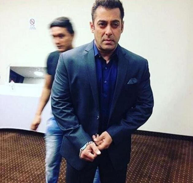 Toifa, toifa photos, toifa salman, Toifa 2016, Shah Rukh Khan, Salman Khan, srk salman, Gautam Gulati, Ranveer Singh, kareena kapoor khan, Genelia Deshmukh, karisma kapoor, parineeti chopra, Ritesh Deshmukh, Anushka Sharma, entertainment photos