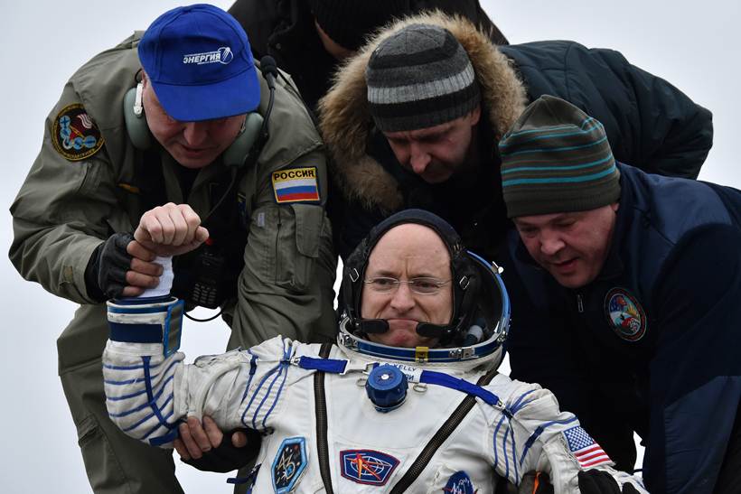 scott kelly, scott kelly Nasa astronaut, Year In Space, Nasa astronaut scott kelly, scott kelly year in space, ISS, space news, soyuz spacecraft, science, technology
