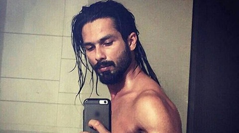 Shahid Kapoor Posts A Photo With His Bike  Its Tough To Decide Who Is  Hotter