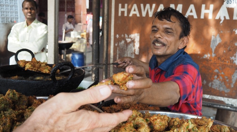 wine pairing, indian food and wines, wine with street food, Nikhil Agarwal, wines of india, Charosa Viognier, vada pao, Sula Riesling, sev puri, Ragda Pattice, York Rose