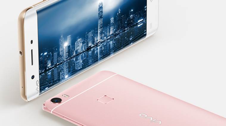 Vivo Xplay5 Ultimate is the first smartphone to feature 6GB RAM. The smartphone comes with curved display like Samsung's Galaxy S7 Edge (Source: Vivo)
