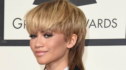 Zendaya thanks parents of her fans at award show ...