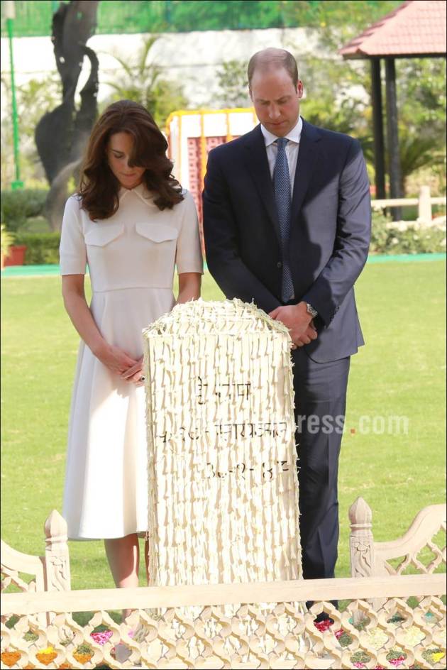 Prince William, Kate Middleton, William Kate, India gate, MAhatma Gandhi, Gandhi Smriti, William Kate India Gate, William Kate Gandhi Smriti, William Kate Mahatma Gandhi, William Kate Delhi, William Kate Delhi pics, Prince William delhi, Kate Middleton Delhi