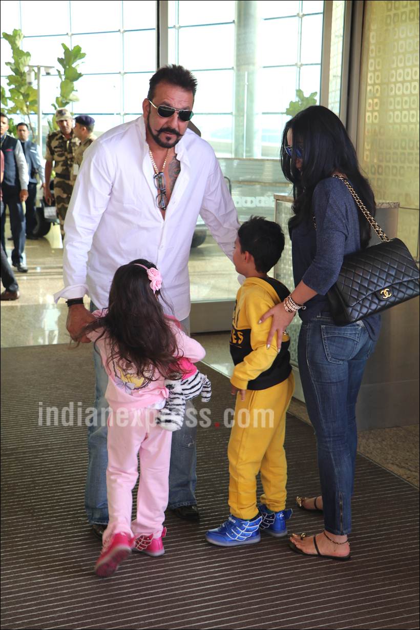 sanjay dutt, maanyata dutt, sanjay dutt kids, shahraan, iqra, sanjay dutt pics, sanjay dutt maanyata pics, maanyata pics, sanjay dutt photos, sanjay dutt shahraan iqra, entertainment