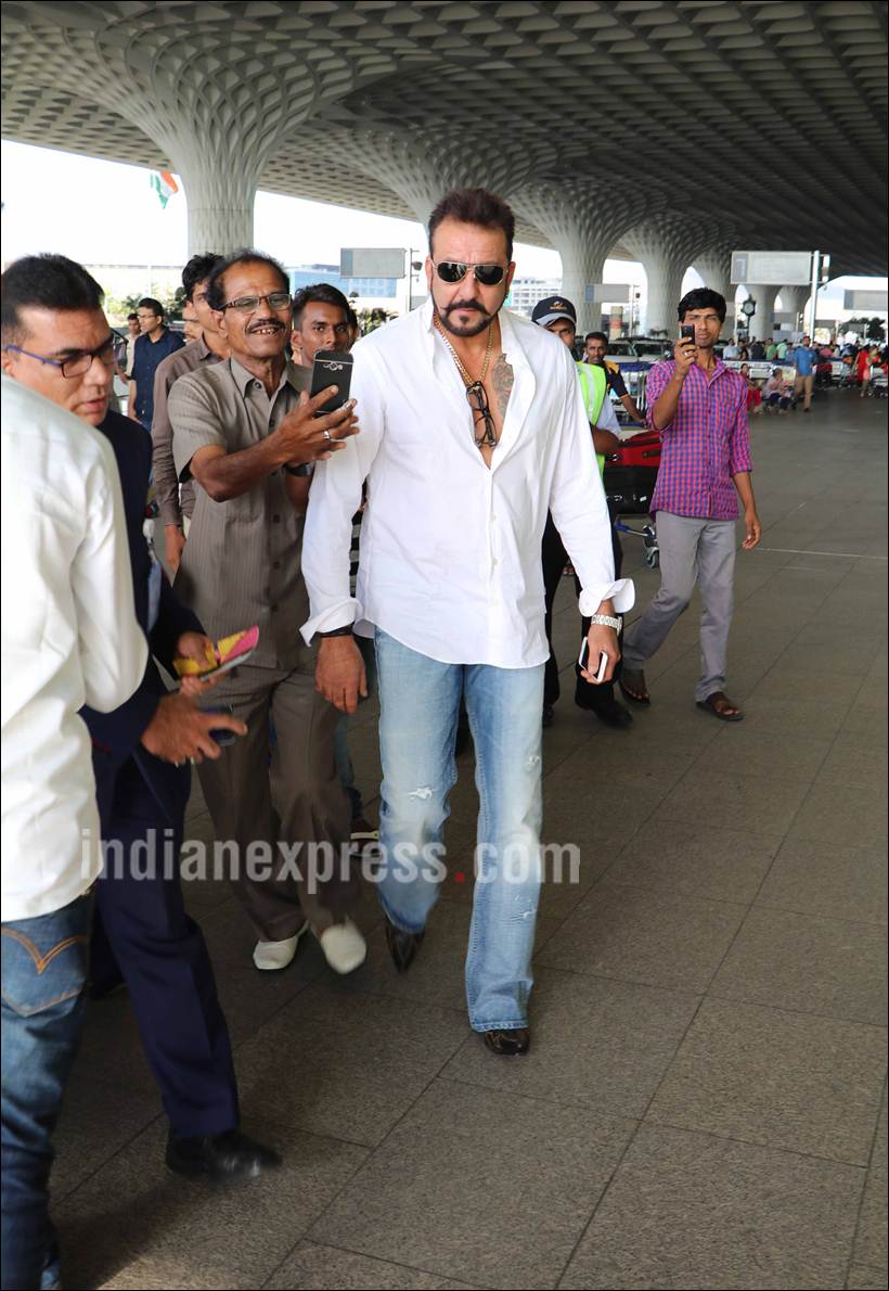 sanjay dutt, maanyata dutt, sanjay dutt kids, shahraan, iqra, sanjay dutt pics, sanjay dutt maanyata pics, maanyata pics, sanjay dutt photos, sanjay dutt shahraan iqra, entertainment