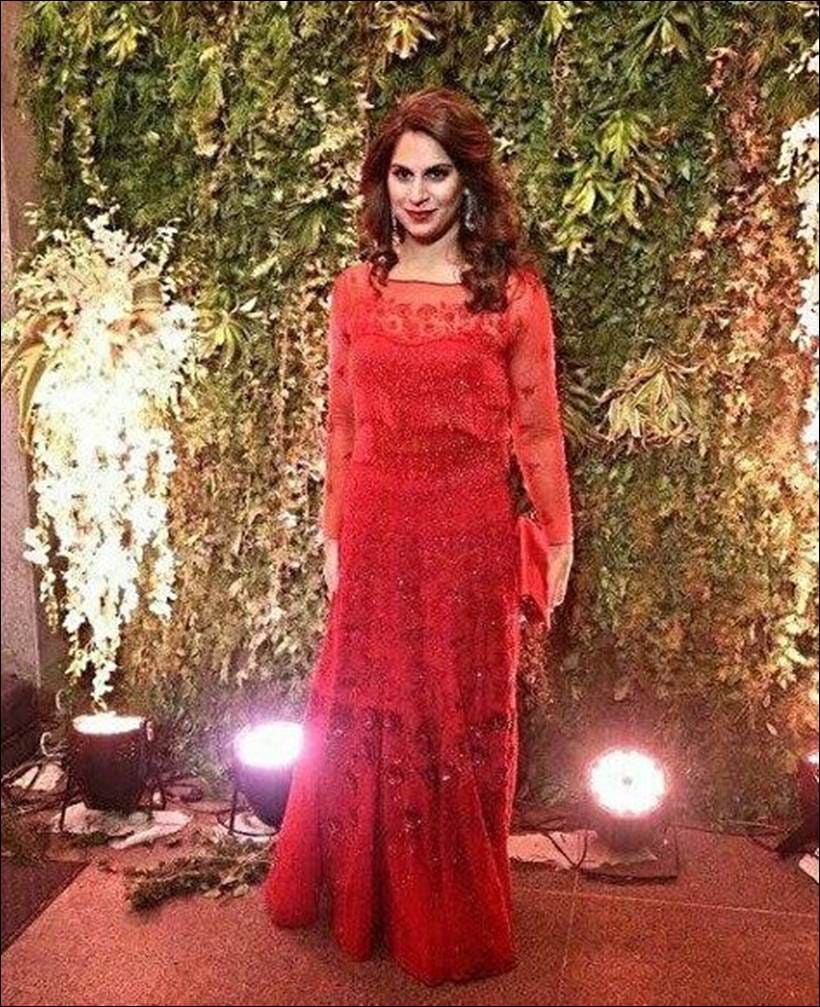 sreeja, sreeja reception, sreeja recpetion pics, sreeja marriage, chiranjeevi, chiranjeevi sreeja, chiranjeevi daughter, allu arjun, ram charan tej, venkaiah naidu, chandrababu naidu, aravind swami, rakulpreet, radhuka sarathkumar, sreeja wedding recpetion pics, entertainment