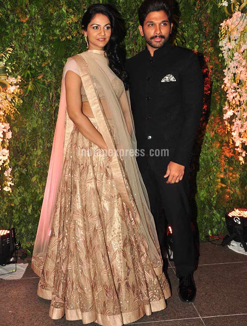 sreeja, sreeja reception, sreeja recpetion pics, sreeja marriage, chiranjeevi, chiranjeevi sreeja, chiranjeevi daughter, allu arjun, ram charan teja, venkaiah naidu, chandrababu naidu, aravind swami, rakulpreet, radhuka sarathkumar, sreeja wedding recpetion pics, entertainment