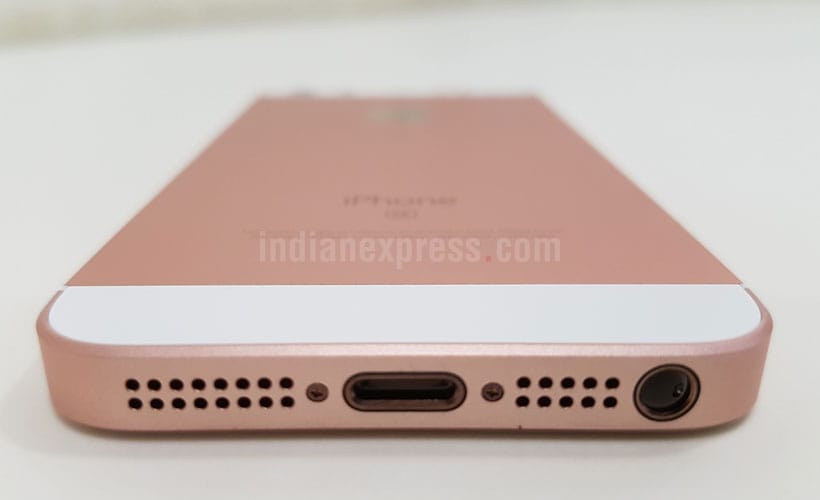 Apple iPhone Se, iPhone SE india, iPhone SE, 4-inch iPhone, new iPhone, new iPhone price, iPhone SE vs iPhone 6s, Apple iPhone SE vs iPhone 6s, iPhone 6 or iPhone SE, new iPhone specs, Apple phone, technology, technology news