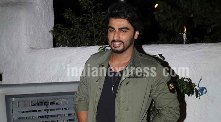Arjun Kapoor, Arjun Kapoor Rumours, Arjun Kapoor Speculations, Arjun Kapoor Girlfriend, Arjun Kapoor dating, Arjun Kapoor Secrets, Arjun Kapoor Half Girlfriend, Arjun Kapoor Movies, Arjun Kapoor ki and ka, Entertainment news