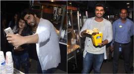 Arjun Kapoor, ki and ka, ki & ka, Arjun Kapoor pics, Arjun Kapoor with fans, Arjun Kapoor fans pics, Arjun Kapoor ki and ka, Arjun Kapoor ki & ka, kareena kapoor, Arjun Kapoor photos, entertainment