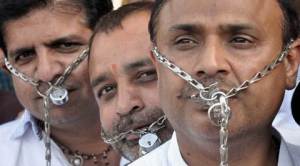 Jewellers struggle to continue strike, artisans give up and head home