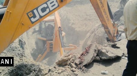 UP: Four-year old girl falls into borewell, rescue operation underway