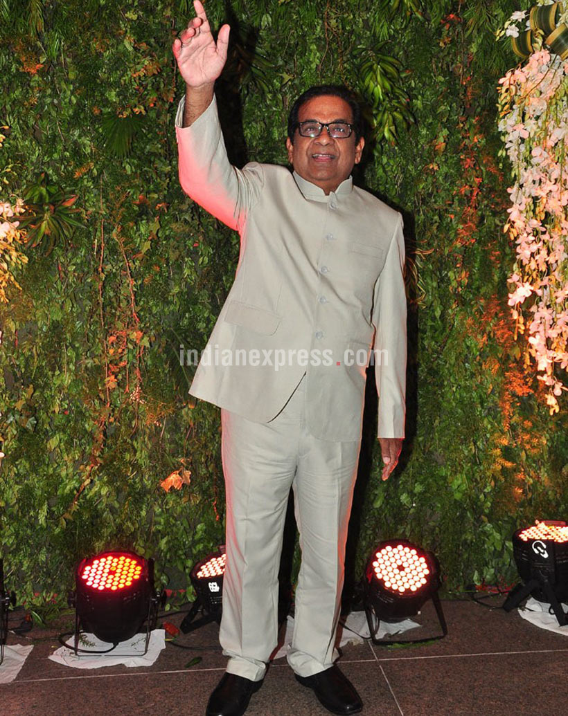 sreeja, sreeja reception, sreeja recpetion pics, sreeja marriage, chiranjeevi, chiranjeevi sreeja, chiranjeevi daughter, allu arjun, ram charan teja, venkaiah naidu, chandrababu naidu, aravind swami, rakulpreet, radhuka sarathkumar, sreeja wedding recpetion pics, entertainment
