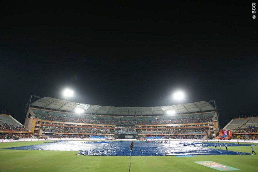 IPL 2016, SRH vs RPS, Sunrisers Hyderabad vs Rising Pune Supergiants, Hyderabad vs Pune, RPS vs SRH, Rising Pune Supergiants vs Sunrisers Hyderabad, Pune vs Hyderabad, Ashok Dinda, Dinda, Dinda RPS, Dinda Pune, MS Dhoni, Dhoni, Shikhar Dhawan, Dhawan, Dhawan SRH, Dhoni Dhawan, Mitchel Marsh, Marsh, Cricket