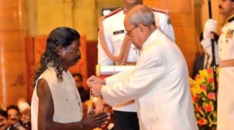 Haladhar Nag, Haladhar Nag poems, Haladhar Nag poet, Haladhar Nag padma shri, padma shri awards list, Haladhar Nag books, Haladhar Nag koshali, orissa news, odisha news, india news, lifestyle news