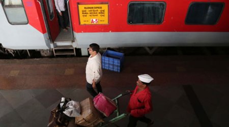 train, railways, indian railways, train superintendent, TS, complaints, onboard services, facilities, passenger services, railway news, india news