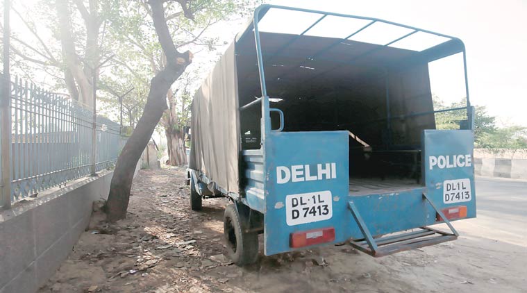 prisoner, ferrying prisoner, delhi prisoners, undertrial prisoner, delhi police, delhi news