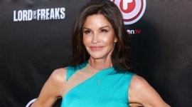 Janice Dickinson, Janice Dickinson cancer, Janice Dickinson news, Janice Dickinson updates, entertainment news