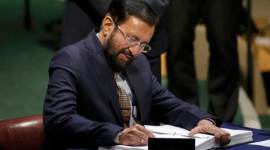 narendra modi cabinet reshuffle, cabinet reshuffle, cabinet expansion, smriti irani, prakash javadekar, hrd, textile ministry, hrd prakash javadekar, indian express news, india news, cabinet reshuffle day 1 news, indian express cabinet reshuffle