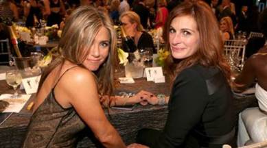 Jennifer Aniston, Julia Roberts, Jennifer Aniston julia roberts, Jennifer Aniston film, Jennifer Aniston news, entertainment news