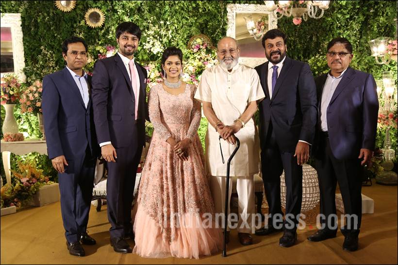 sreeja, sreeja reception, sreeja recpetion pics, sreeja marriage, chiranjeevi, chiranjeevi sreeja, chiranjeevi daughter, allu arjun, ram charan teja, venkaiah naidu, chandrababu naidu, aravind swami, rakulpreet, radhuka sarathkumar, sreeja wedding recpetion pics, entertainment