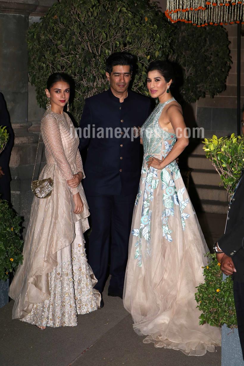 Sophie CHoudry, Aditi Rao hydari, Manish Malhotra