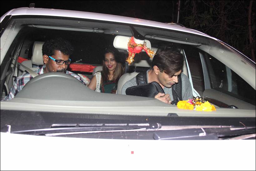 bipasha basu, karan singh grover, bipasha basu karan singh grover, bipasha basu marriage, bipasha marriage, bipasha basu marriage pics, bipasha karan pics, bipasha basu pics, karan singh grover pics, karan singh grover marriage pics, bipasha karan pics, bipasha karan marriage pics, entertainment