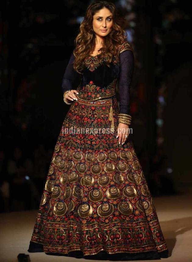 Kareena turns regal for Rohit Bal at Lakme Fashion Week finale; Ileana ...