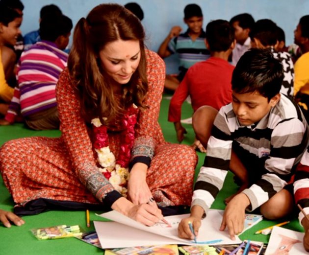 kate middleton, kate middleton in India, kate middleton, kate middleton style, kate middleton fashion, kate middleton style quotient, kate middleton style evolution, kate middleton india visit, duchess of cambridge, duchess of cambridge style, duchess of cambridge fashion, Emilia Wickstead, Alice Temperley