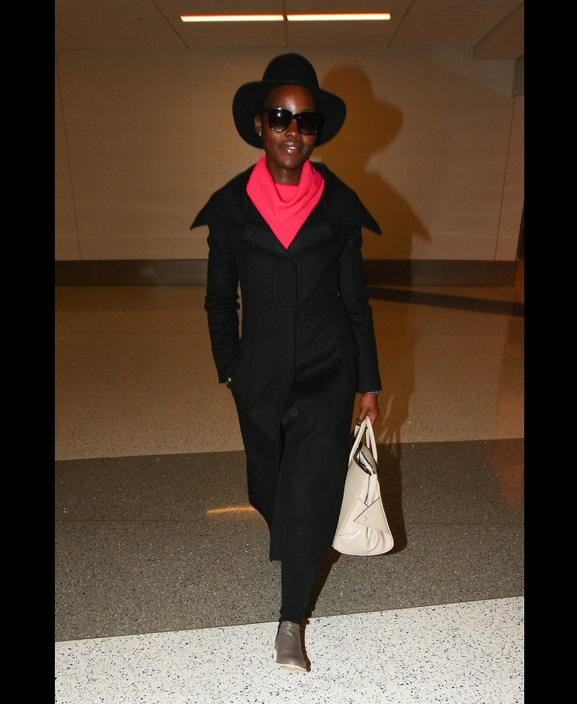Victoria Beckham, best-dressed celeb travellers, Amal Clooney, Kendall Jenner, Angelina Jolie, Gwen Stefani, Charlize Theron, Taylor Swift, Marion Cotillard, Lupita Nyong’O, Heidi Klum, Elizabeth Saltzman