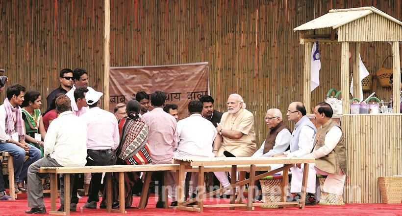 Narendra Modi, Narendra Modi e-rickshaw, Modi ride e-rickshaw, modi e-rickshaw ride, Stand up India, Stand India launch Pics, Narendra Modi pics, Modi pics, modi e-rickshaw pics, India news, Arun Jaitley, Jayant Sinha, Ram naik