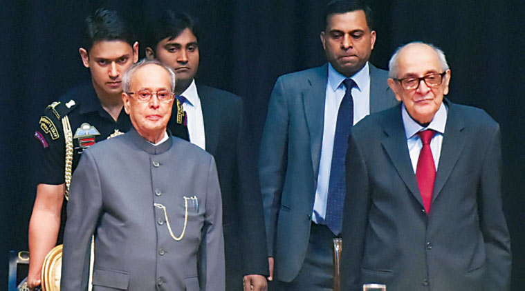 Indian democracy, Dissent in India, Fali S Nariman, President Pranab Mukherjee, Chief Justice of India TS Thakur, india sedition row, CJI T S thakur, india news