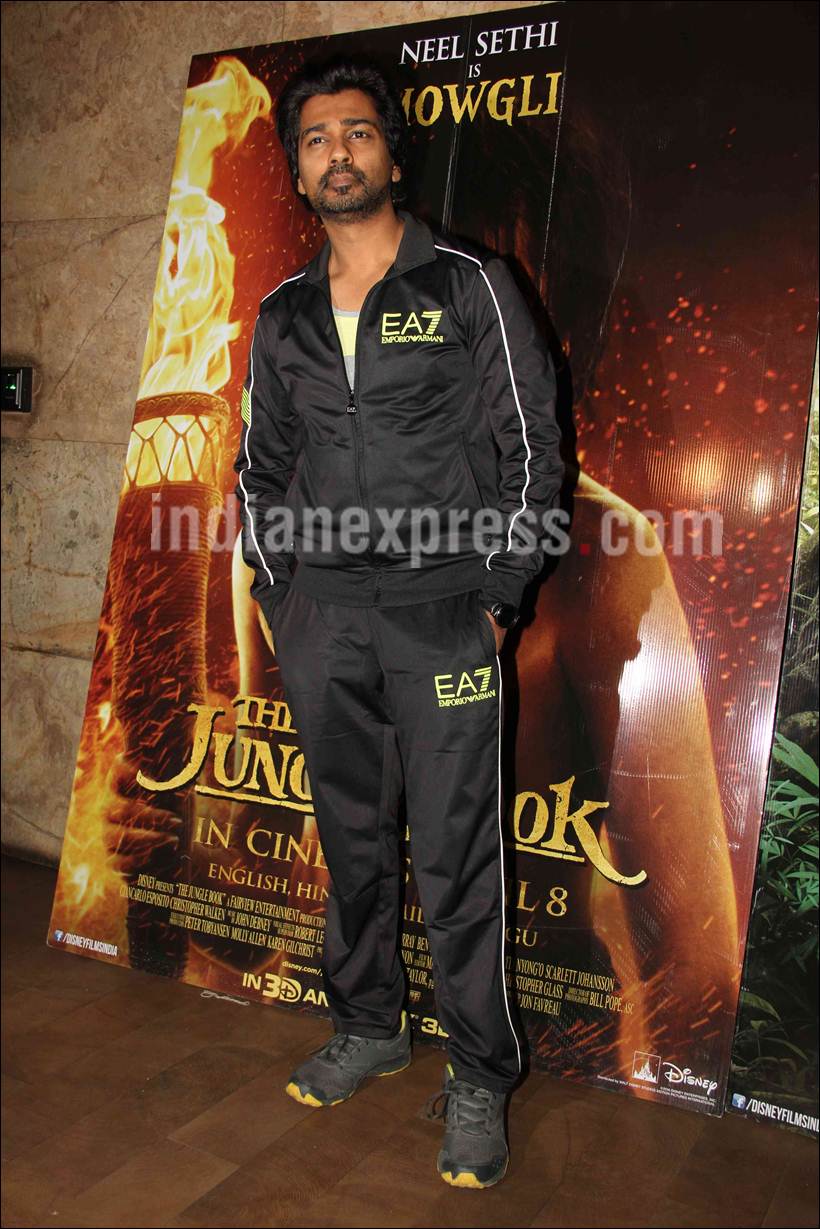Salman Khan, The Jungle Book, Salman, Sohail Khan, Sohail, Salman Watch the Jungle Book, Salman Khan the Jungle Book, Salman Khan the Jungle Book Screening, Salman the Jungle book screening, Entertainment news