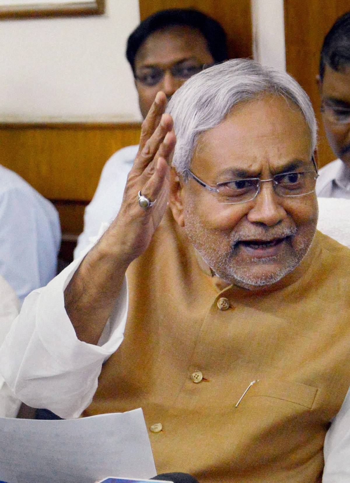 uri terror attacks, uri attack, uri terror, terror, army jawans killed, attack army base, army terror attack, nitish kumar, nitish kumar terror attack, india news, indian express,