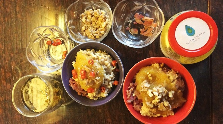 Fresh pineapple jam, bacon bits - there's a whole lot of flavour and a lot more nutrition in your bowl of savoury oatmeal.