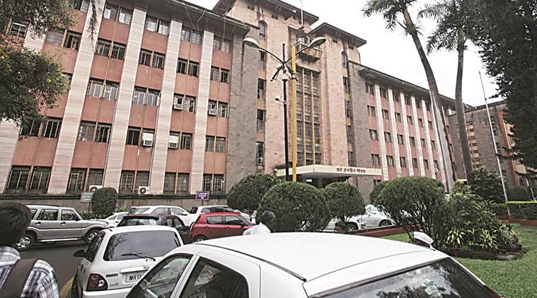 Pune Municipal Corporation Building in Pune. Express Photo By Pavan Khengre,15.11.14,Pune.