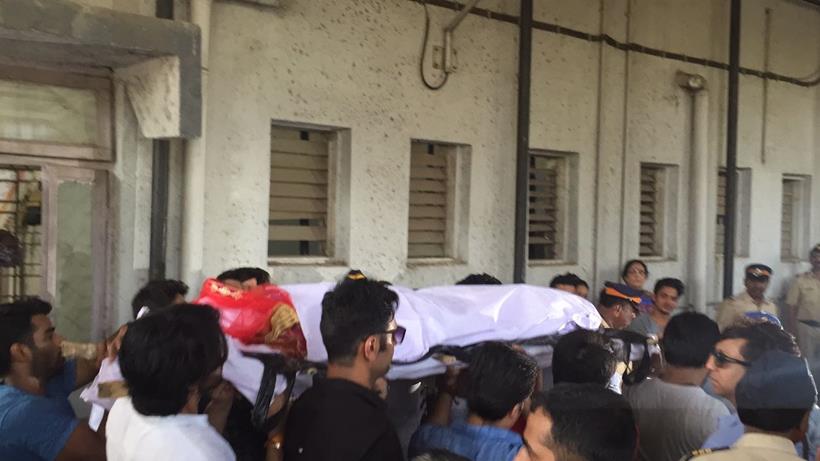 pratyusha banerjee, pratyusha banerjee death, pratyusha banerjee Funeral, pratyusha banerjee Cremation, pratyusha banerjee parents, rahul raj singh, pratyusha banerjee rahul raj singh, pratyusha banerjee parents at hospital, pratyusha banerjee last pics, pratyusha banerjee facebook, pratyusha banerjee dies, pratyusha banerjee dead, balika vadhu, balika vadhu news, pratyusha, pratyusha news, pratyusha dead, pratyusha death, pratyusha dies, pratyusha balika vadhu, balika vadhu actress, pratyusha banerjee news, pratyusha banerjee latest news, pratyusha banerjee pics, pratyusha banerjee mother, pratyusha banerjee boyfriend, entertainment, pratyusha banerjee death reason, pratyusha banerjee dies