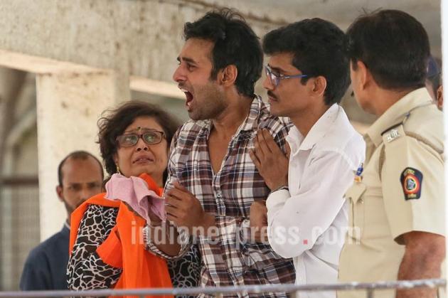 pratyusha banerjee, pratyusha banerjee death, pratyusha banerjee parents, rahul raj singh, pratyusha banerjee rahul raj singh, pratyusha banerjee parents at hospital, pratyusha banerjee last pics, pratyusha banerjee facebook, pratyusha banerjee dies, pratyusha banerjee dead, balika vadhu, balika vadhu news, pratyusha, pratyusha news, pratyusha dead, pratyusha death, pratyusha dies, pratyusha balika vadhu, balika vadhu actress, pratyusha banerjee news, pratyusha banerjee latest news, pratyusha banerjee pics, pratyusha banerjee mother, pratyusha banerjee boyfriend, entertainment, pratyusha banerjee death reason, pratyusha banerjee dies