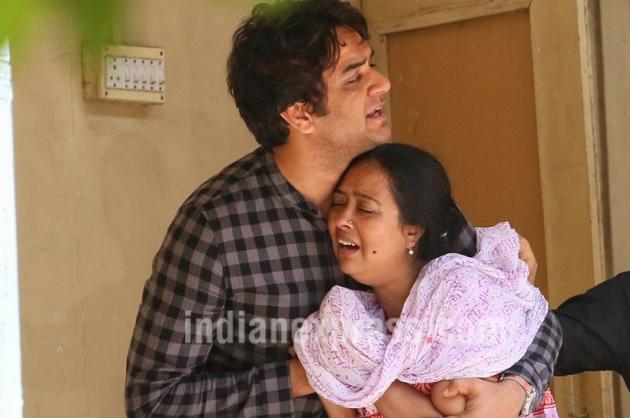 pratyusha banerjee, pratyusha banerjee death, pratyusha banerjee parents, rahul raj singh, pratyusha banerjee rahul raj singh, pratyusha banerjee parents at hospital, pratyusha banerjee last pics, pratyusha banerjee facebook, pratyusha banerjee dies, pratyusha banerjee dead, balika vadhu, balika vadhu news, pratyusha, pratyusha news, pratyusha dead, pratyusha death, pratyusha dies, pratyusha balika vadhu, balika vadhu actress, pratyusha banerjee news, pratyusha banerjee latest news, pratyusha banerjee pics, pratyusha banerjee mother, pratyusha banerjee boyfriend, entertainment, pratyusha banerjee death reason, pratyusha banerjee dies