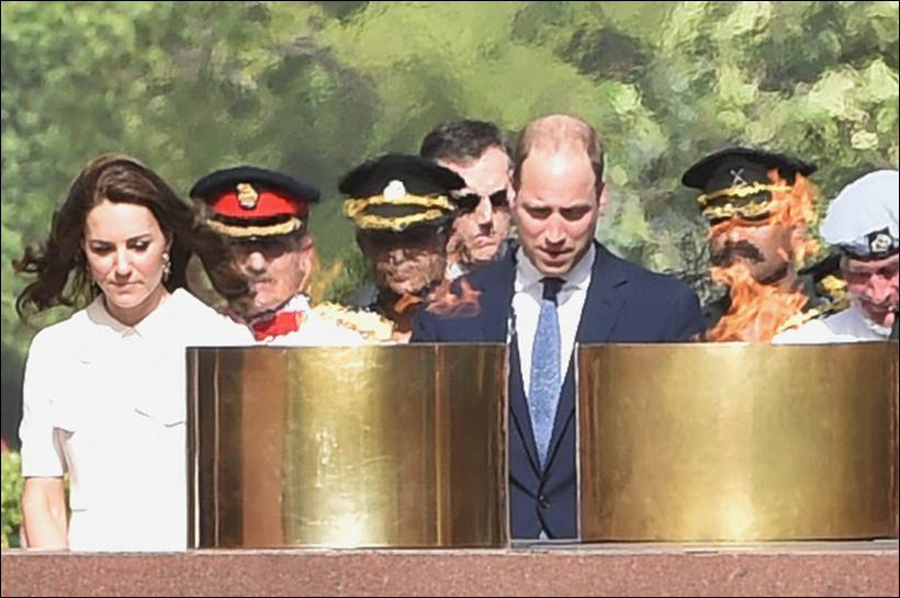 Prince William, Kate Middleton, William Kate, India gate, MAhatma Gandhi, Gandhi Smriti, William Kate India Gate, William Kate Gandhi Smriti, William Kate Mahatma Gandhi, William Kate Delhi, William Kate Delhi pics, Prince William delhi, Kate Middleton Delhi