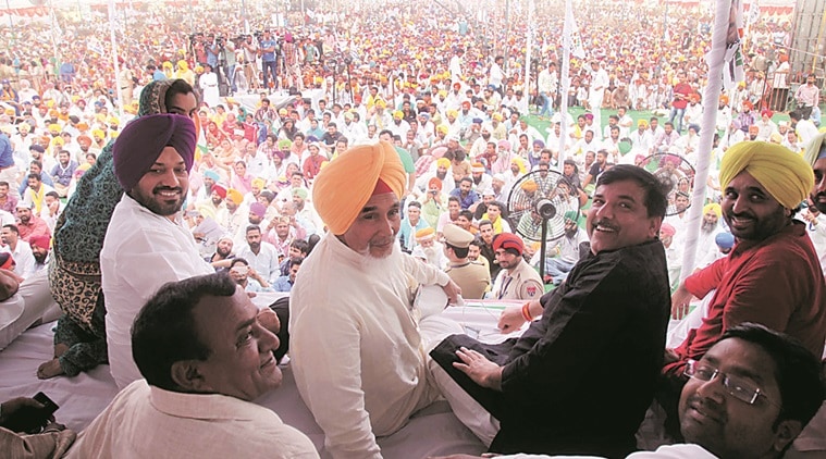 punjab congress, AAP, actor Gurpreet Ghuggi, Bhagwant Mann, Sangrur MP Bhagwant Mann, Shiromani Akali Dal, punjab elections , punjab elections 2016, punjab news, indian express news