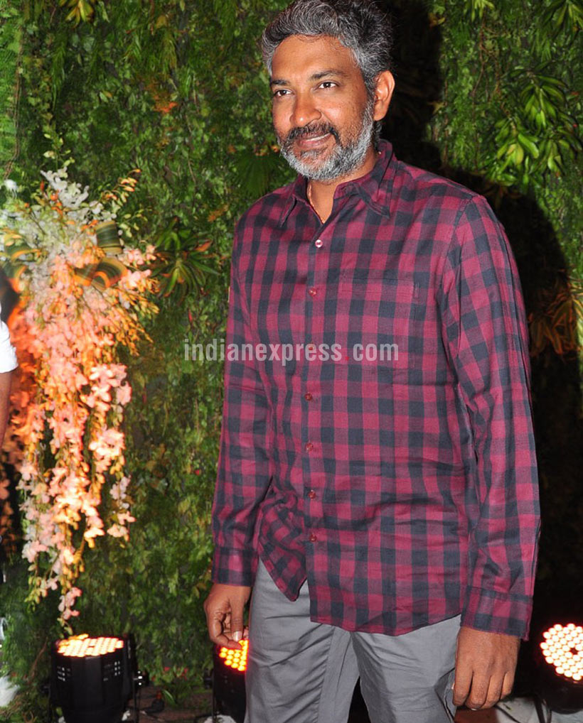 sreeja, sreeja reception, sreeja recpetion pics, sreeja marriage, chiranjeevi, chiranjeevi sreeja, chiranjeevi daughter, allu arjun, ram charan teja, venkaiah naidu, chandrababu naidu, aravind swami, rakulpreet, radhuka sarathkumar, sreeja wedding recpetion pics, entertainment