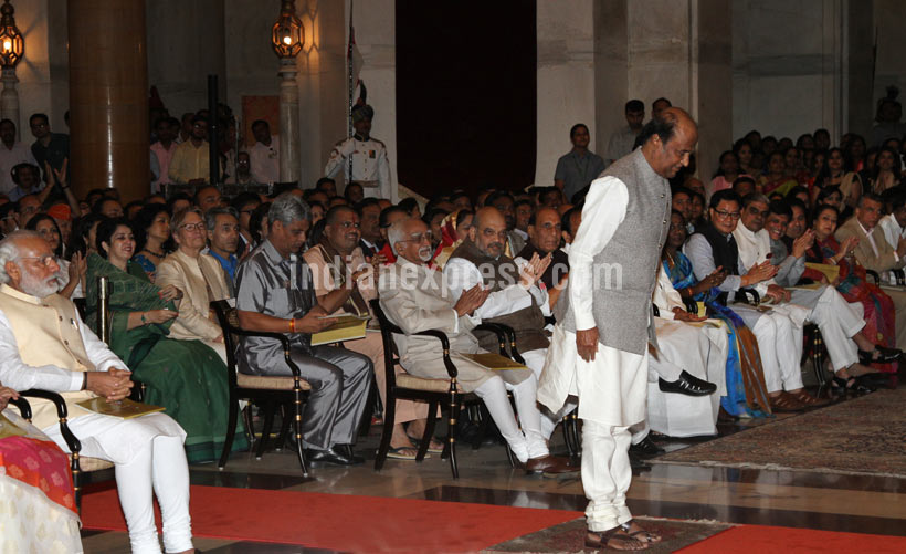 Rajinikanth, Priyanka Chopra Receive Padma Awards | Entertainment ...