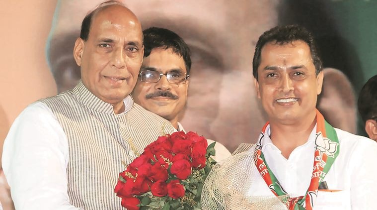 Rajnath Singh, Home Minister of India attend a BJP campaign rally at Chowrangee assembly constituency in Central Kolkata on Monday Evening. When BJP candidate Ritesh Tiwari at his left. Express photo. 18.04.16